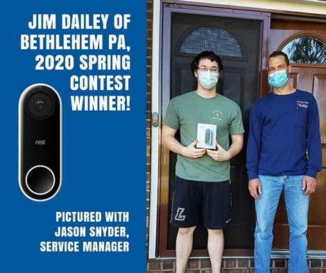 2020 Contest winner with Service Manager